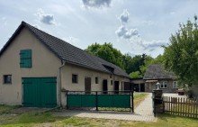 Toreinfahrt Familienfreundliches Haus in l�ndlicher Idylle