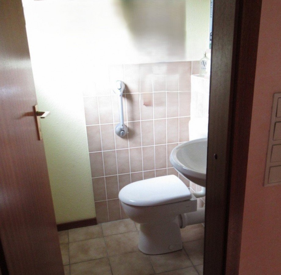 G�ste-WC Haus 1 Einfamilienhaus Cottbus