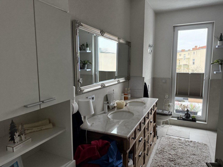 im Badezimmer Dachgeschosswohnung Cottbus